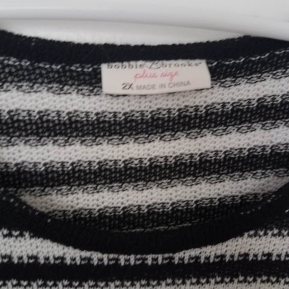2x Loose Knit Stripe Sweater in B&W - Picture 3 of 3